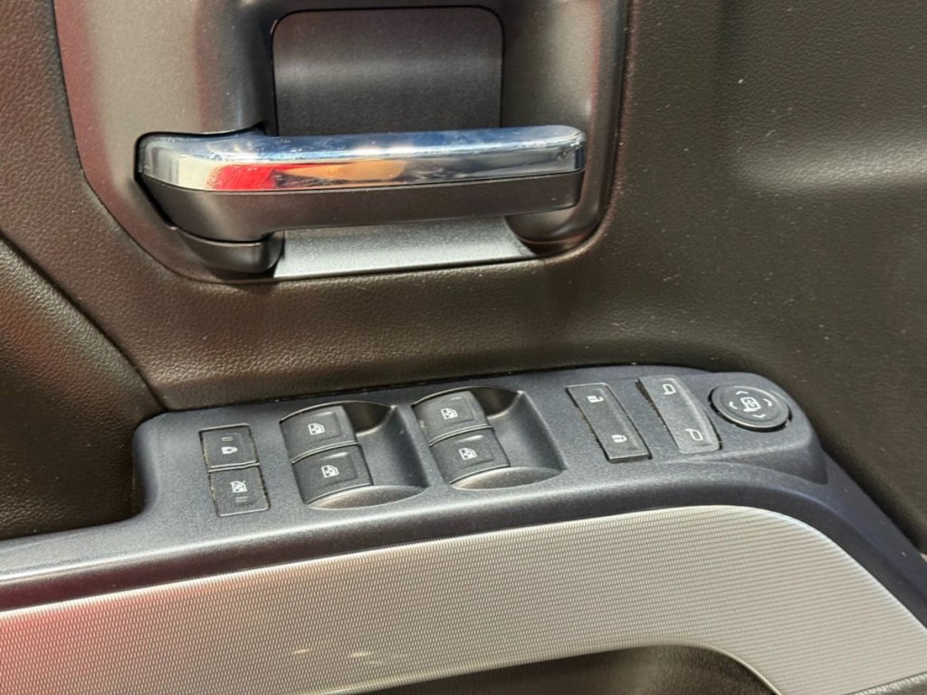 2017 Chevrolet Silverado 1500 Image 11