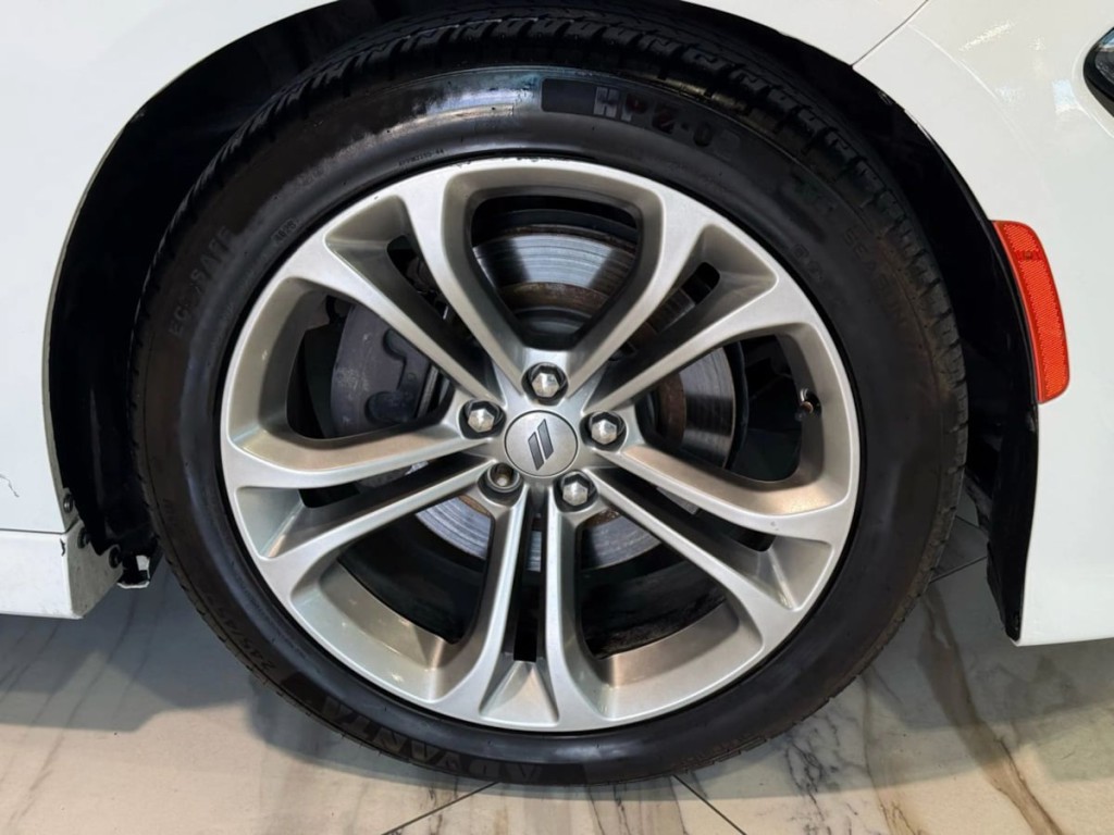 2020 Dodge Charger Image 31