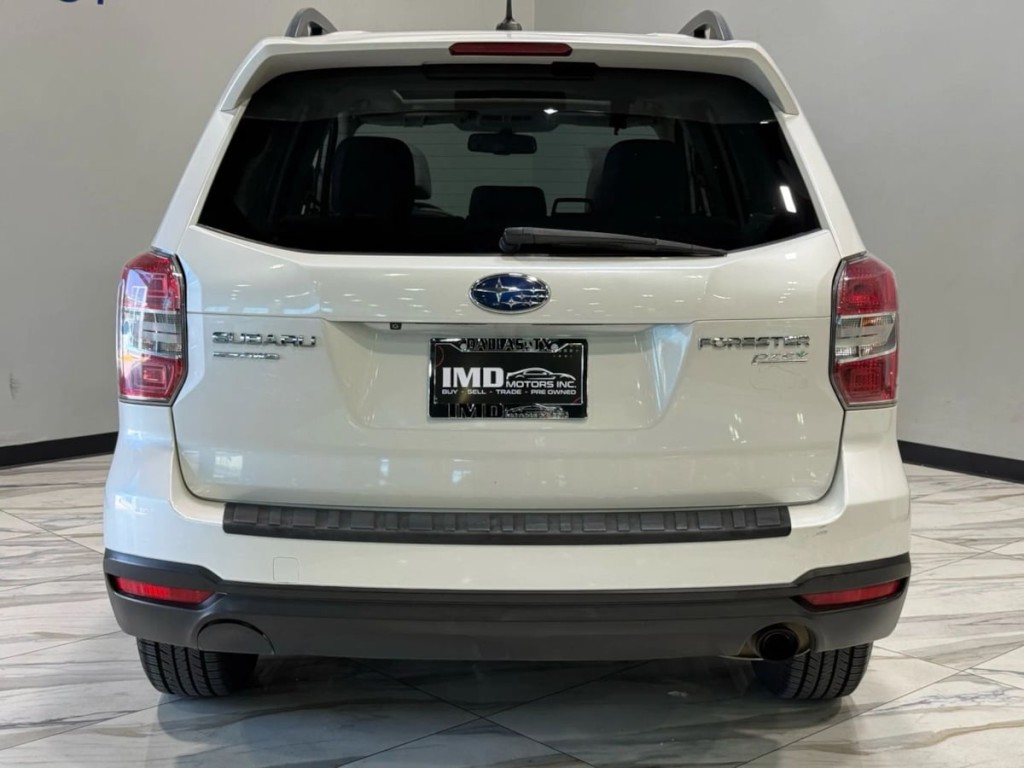 2014 Subaru Forester Image 7