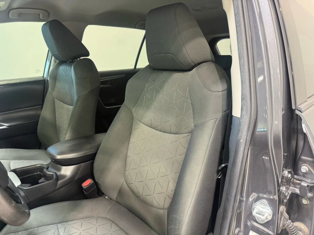 2021 Toyota Rav4 Image 21