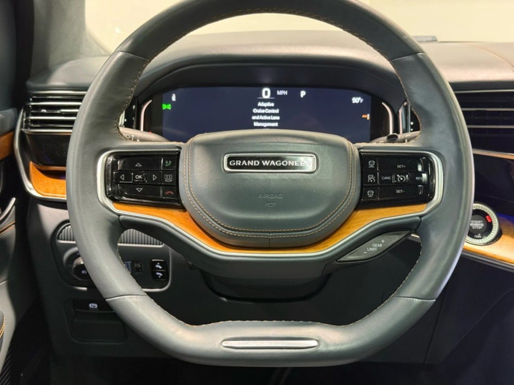 2022 Jeep Grand Cherokee Image 16