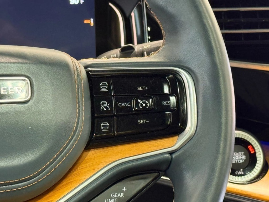 2022 Jeep Grand Cherokee Image 18