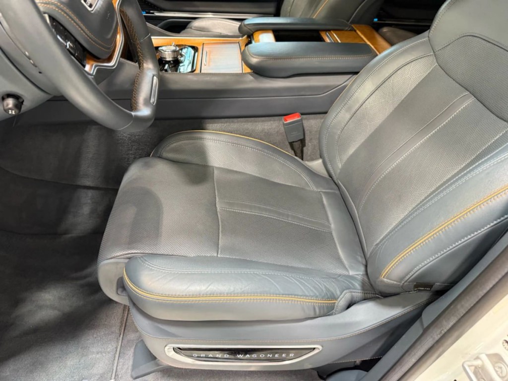 2022 Jeep Grand Cherokee Image 23