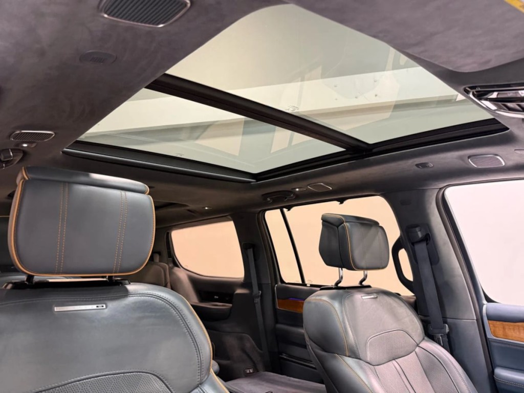 2022 Jeep Grand Cherokee Image 30