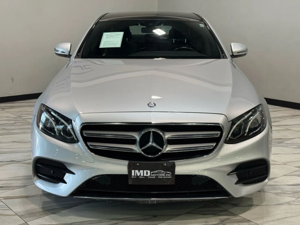 2017 Mercedes-Benz E-Class Image 3