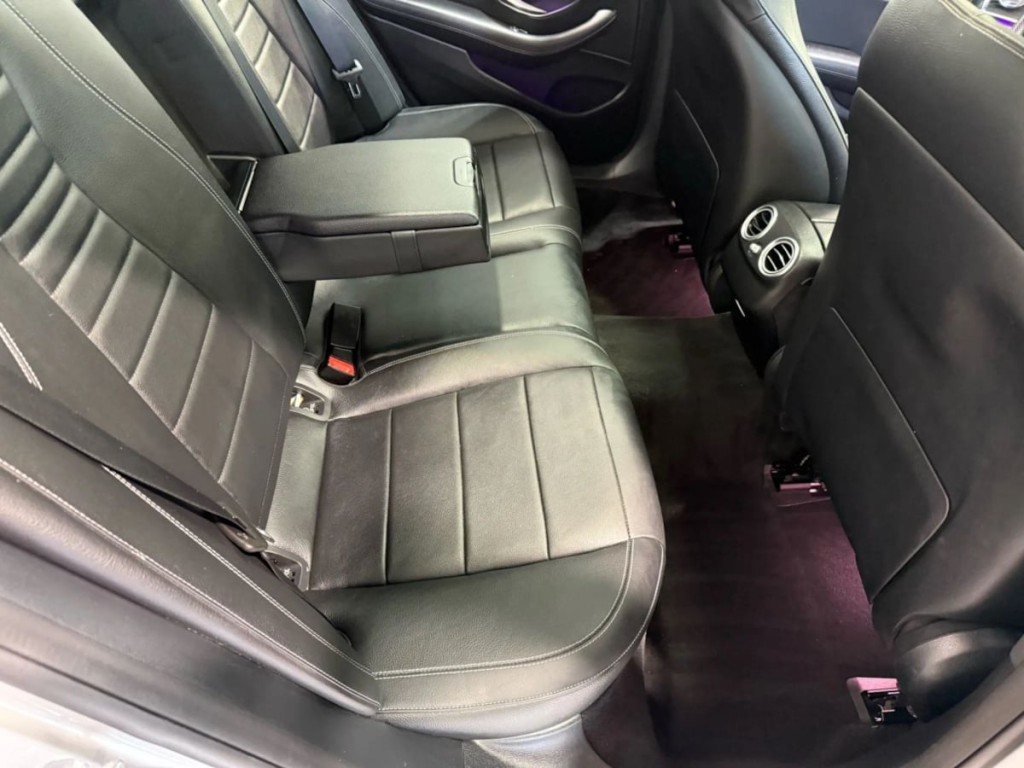 2017 Mercedes-Benz E-Class Image 30