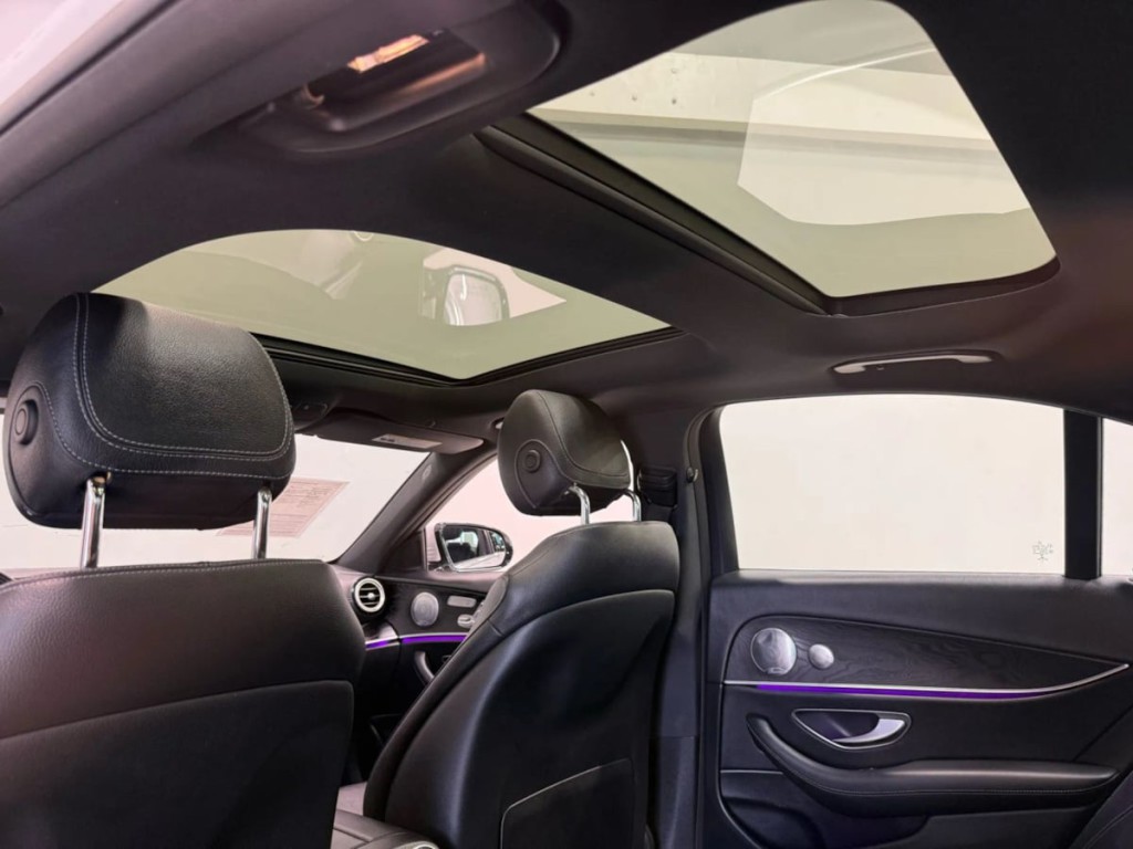 2017 Mercedes-Benz E-Class Image 32