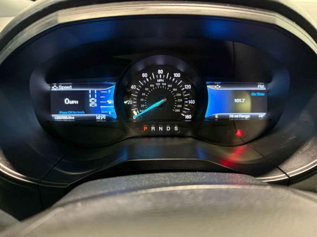 2022 Ford Edge Image 14