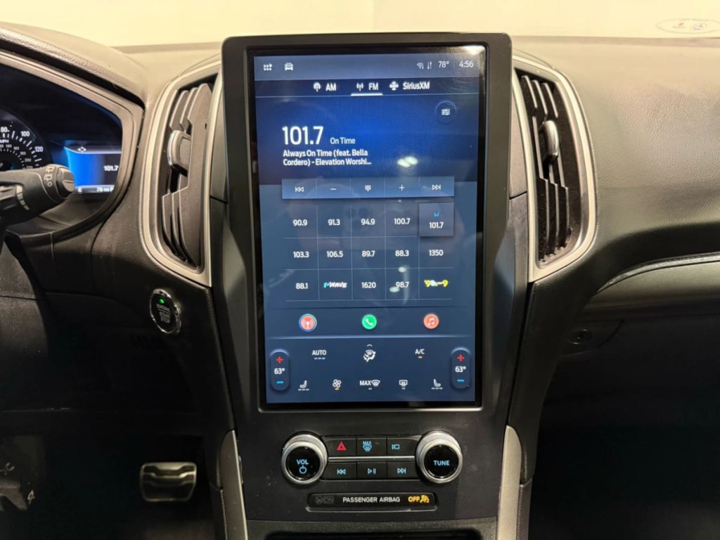 2022 Ford Edge Image 16