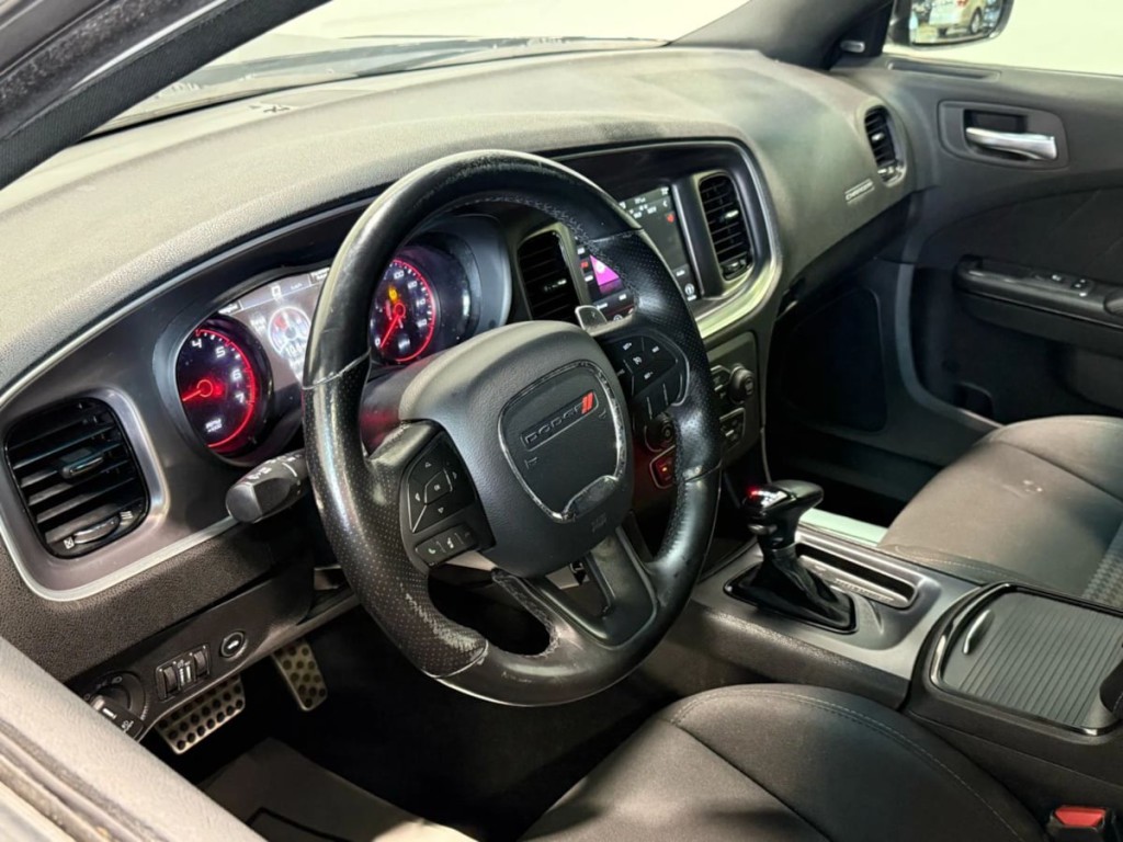 2019 Dodge Charger Image 12