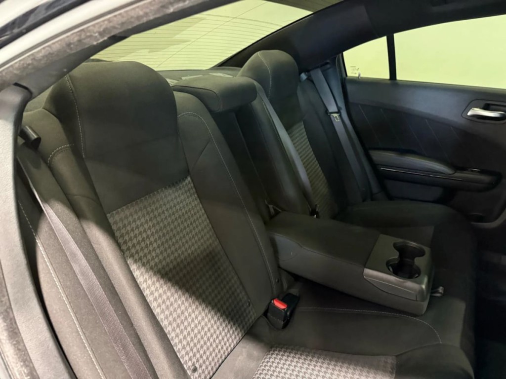 2019 Dodge Charger Image 28