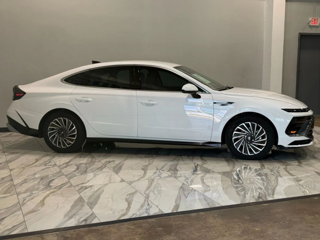 2025 Hyundai Sonata Image 5