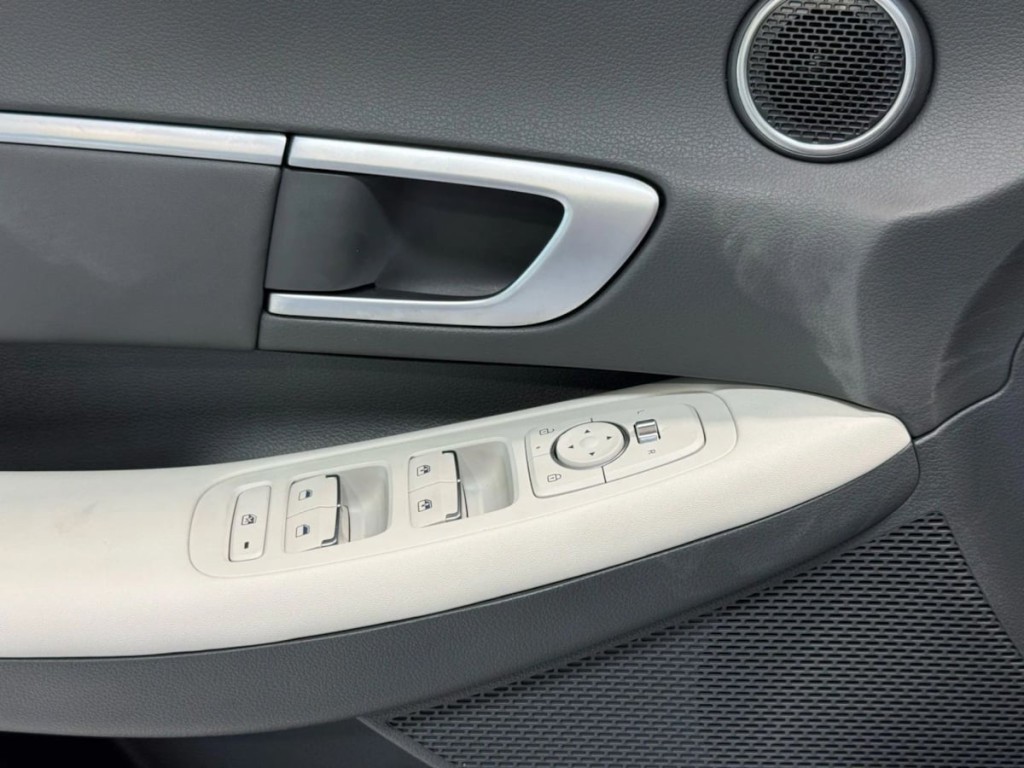 2025 Hyundai Sonata Image 12