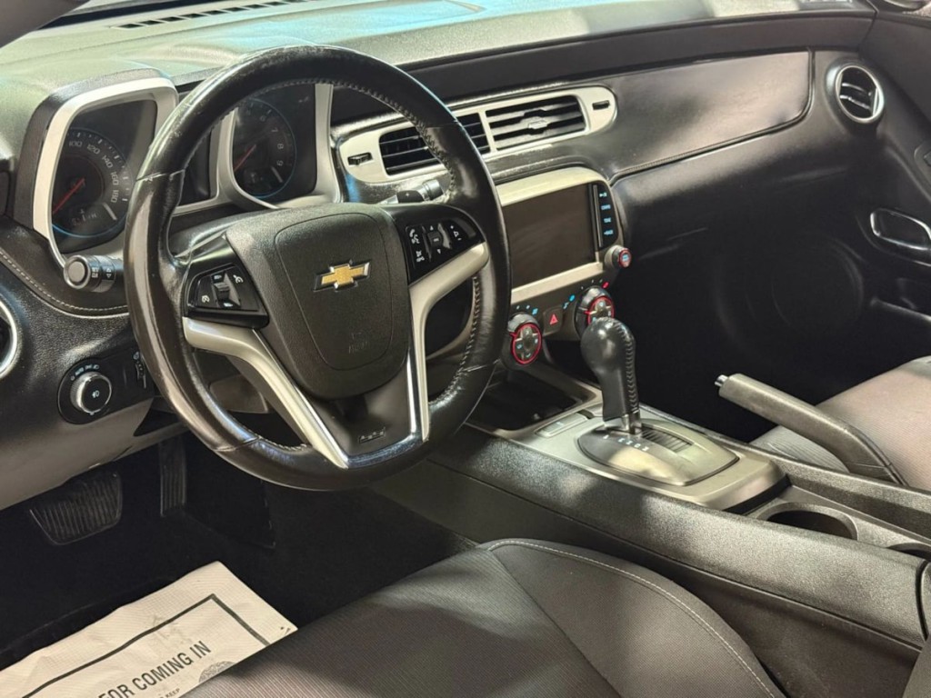 2014 Chevrolet Camaro Image 11