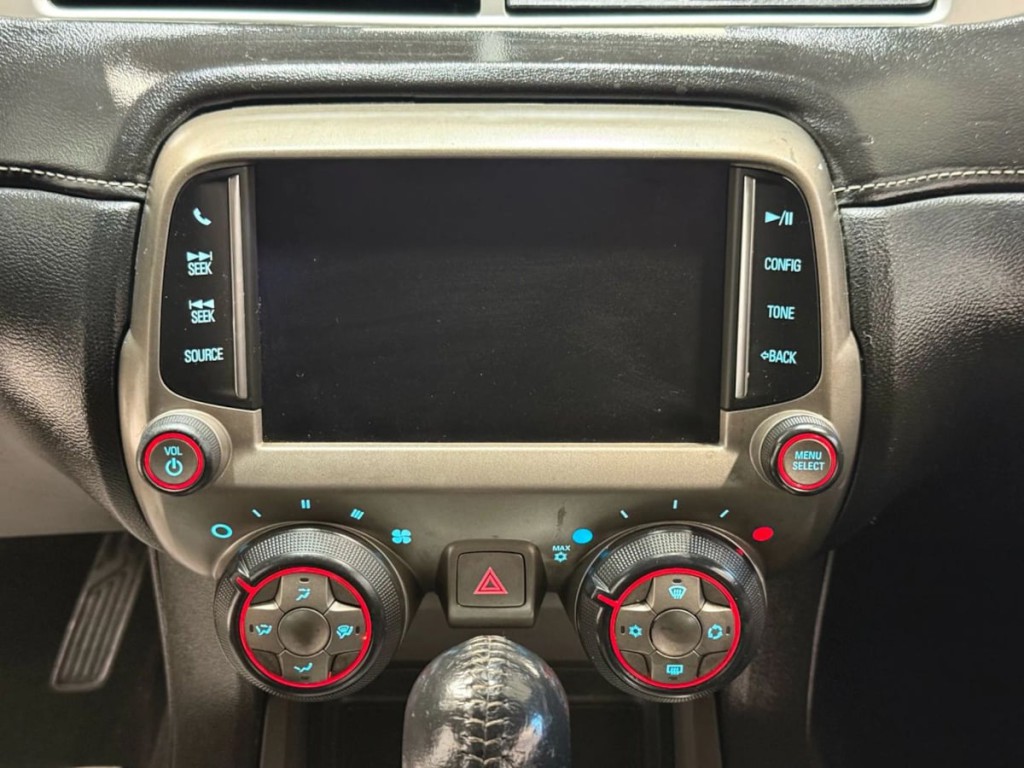 2014 Chevrolet Camaro Image 17