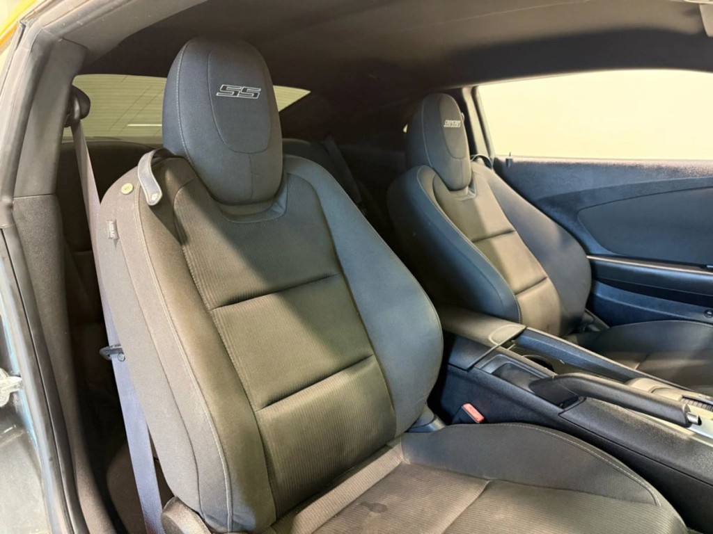 2014 Chevrolet Camaro Image 25
