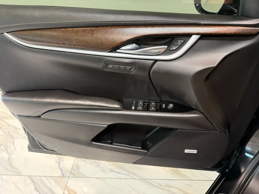 2019 Cadillac XTS Image 11