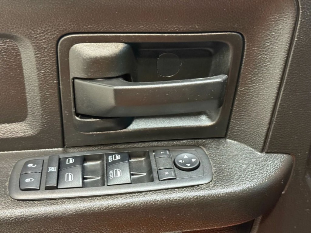 2019 RAM 1500 Image 12
