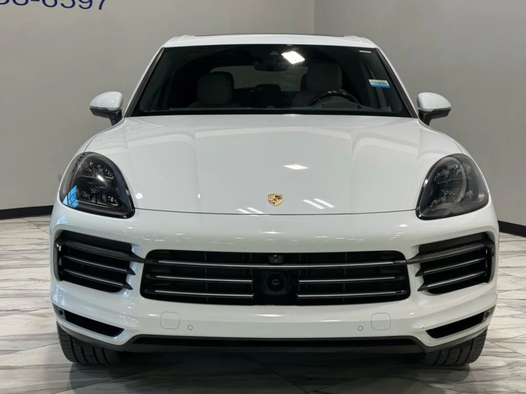 2019 Porsche Cayenne Image 3