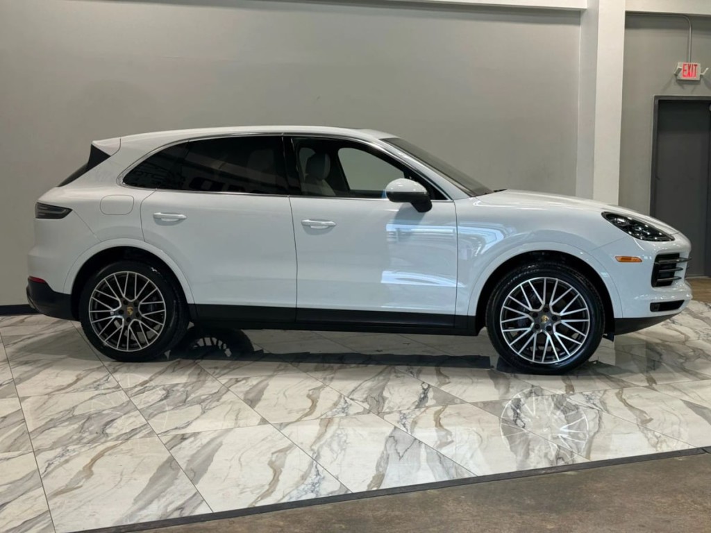 2019 Porsche Cayenne Image 5