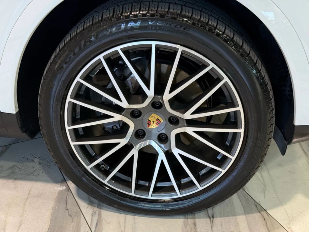 2019 Porsche Cayenne Image 31