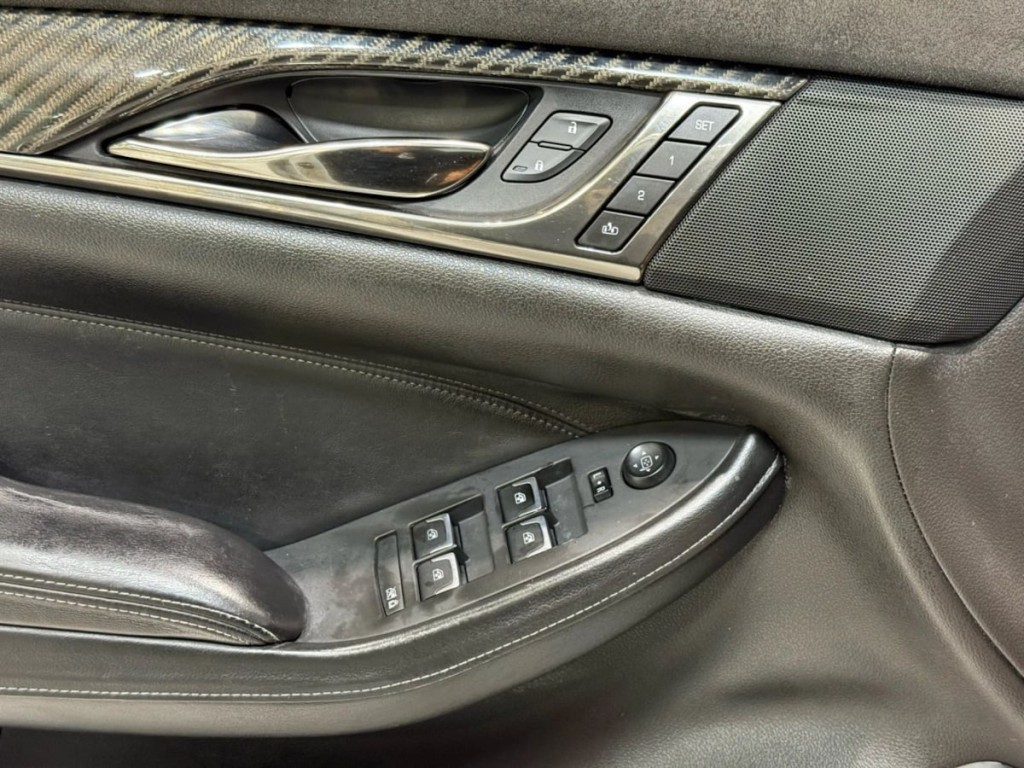 2015 Cadillac CTS Image 11