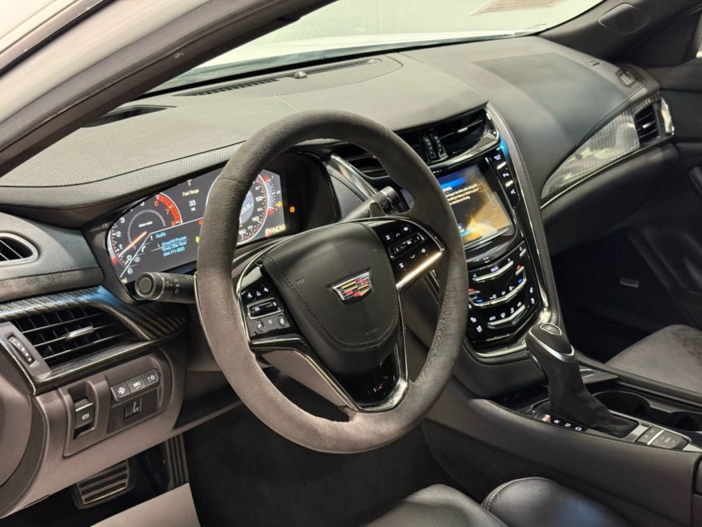 2015 Cadillac CTS Image 12