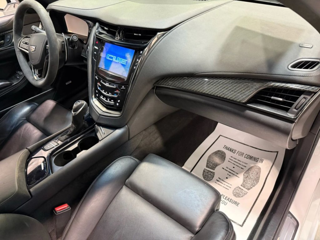 2015 Cadillac CTS Image 25