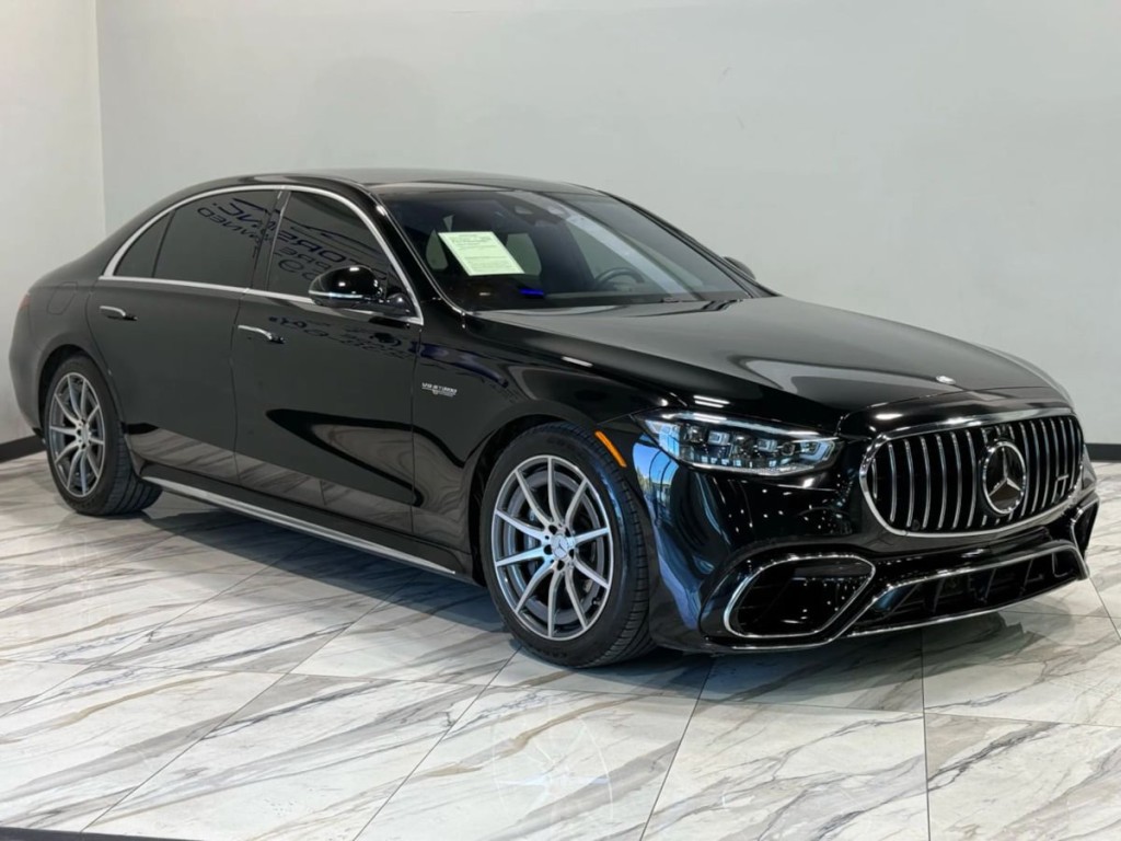 2024 Mercedes-Benz AMG S 63 E Image 4