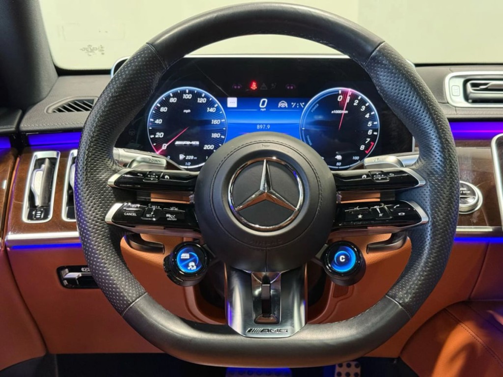2024 Mercedes-Benz AMG S 63 E Image 16