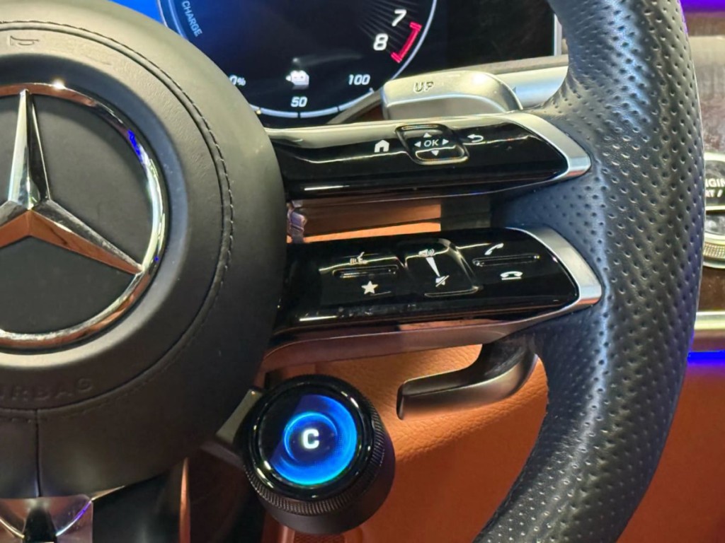 2024 Mercedes-Benz AMG S 63 E Image 18