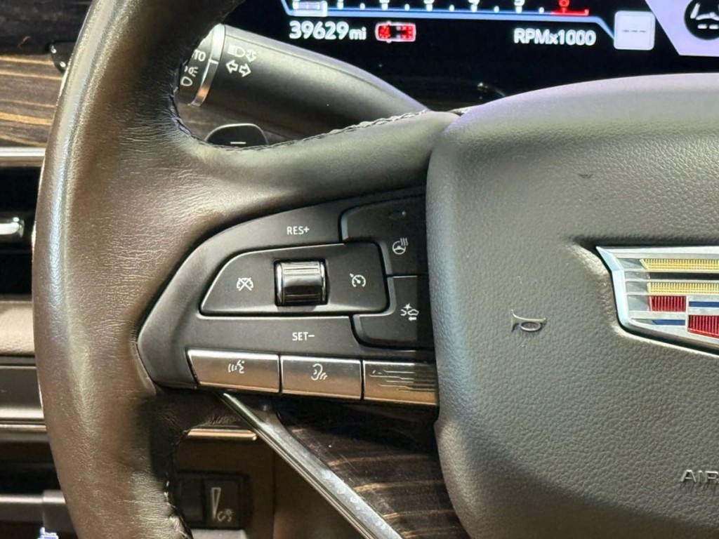 2021 Cadillac Escalade Image 15
