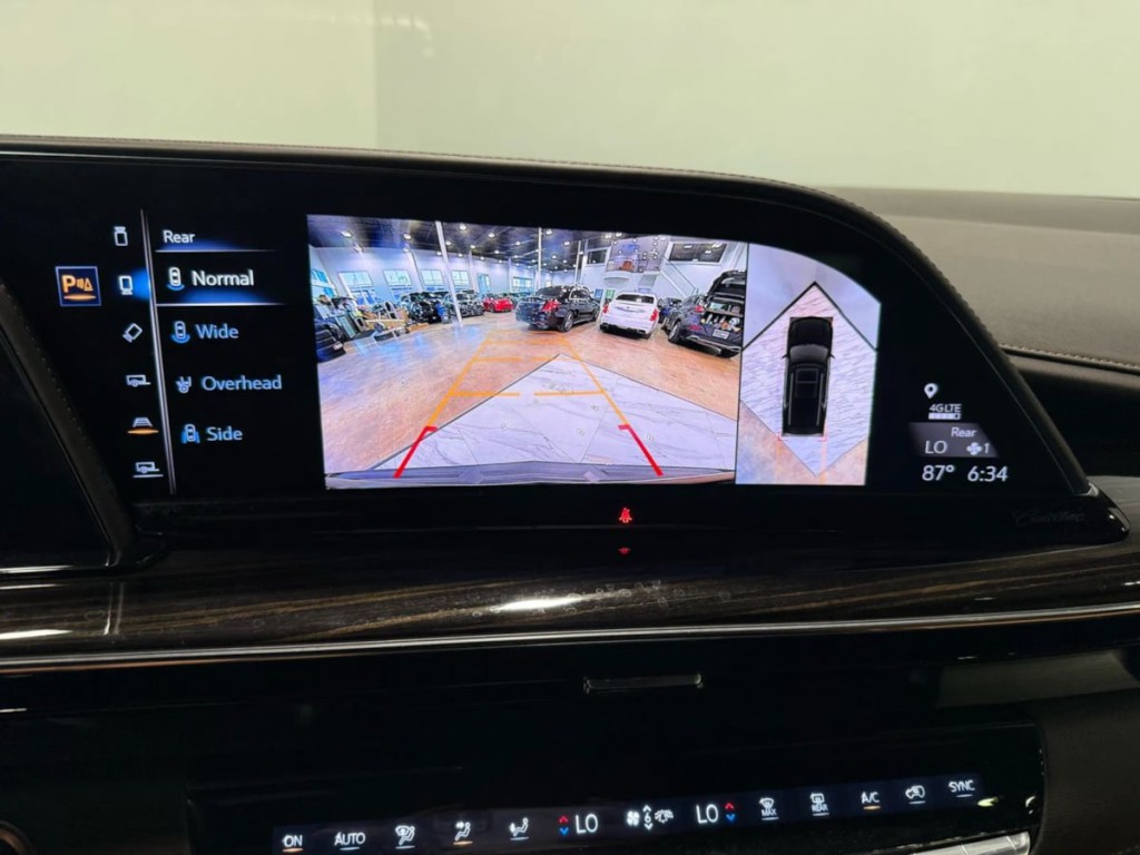 2021 Cadillac Escalade Image 20
