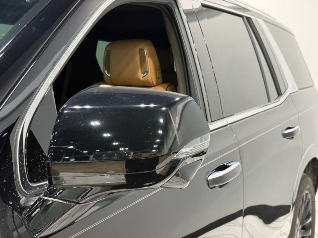 2021 Cadillac Escalade Image 23