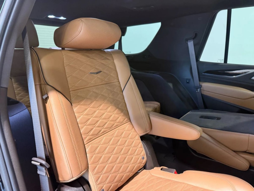 2021 Cadillac Escalade Image 34