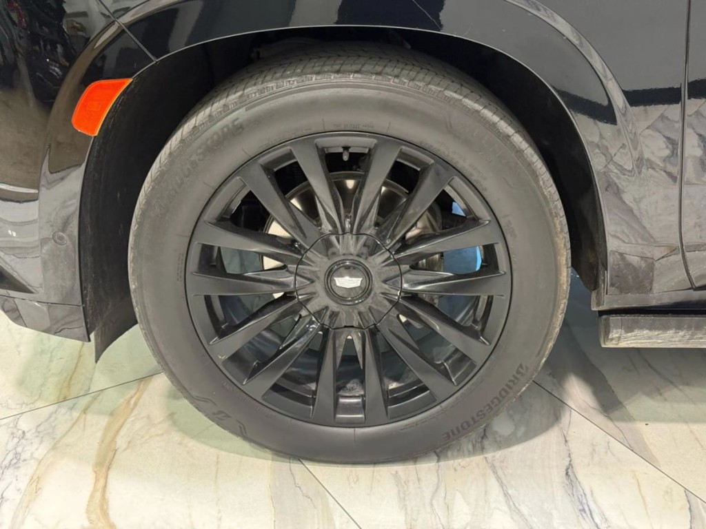 2021 Cadillac Escalade Image 37