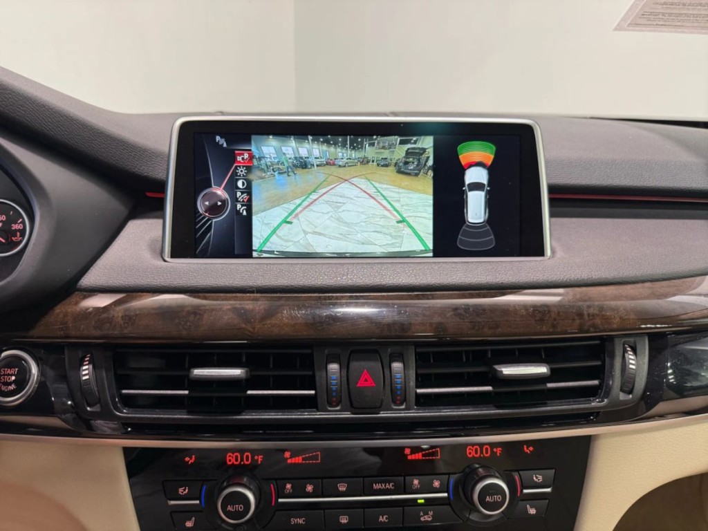 2015 BMW X5 Image 20
