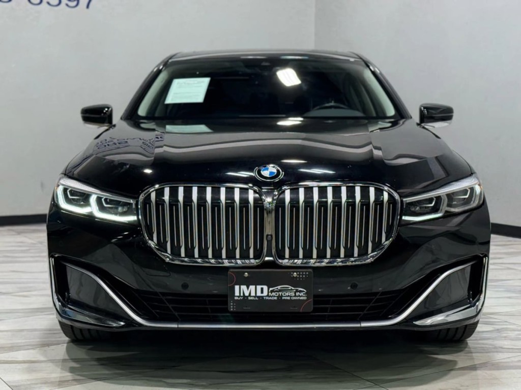 2020 BMW 7 Series Image 3