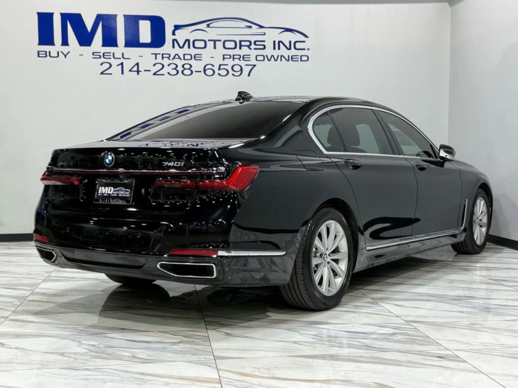 2020 BMW 7 Series Image 6