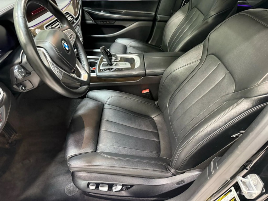 2020 BMW 7 Series Image 23