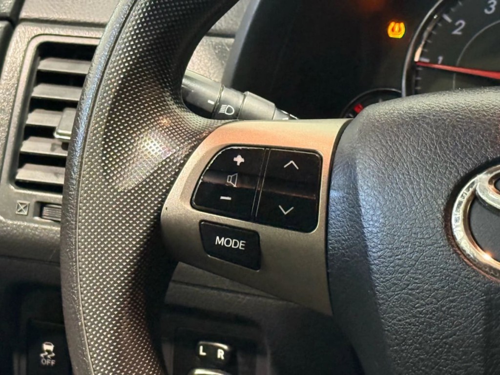 2013 Toyota Corolla Image 15