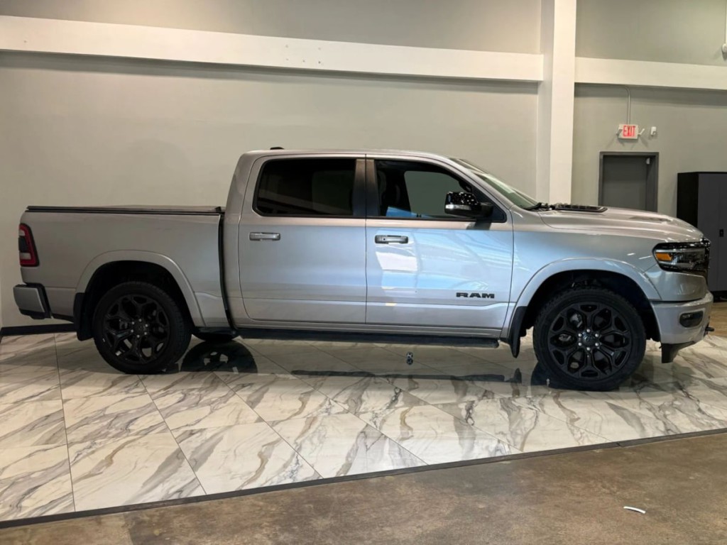 2022 RAM 1500 Image 5