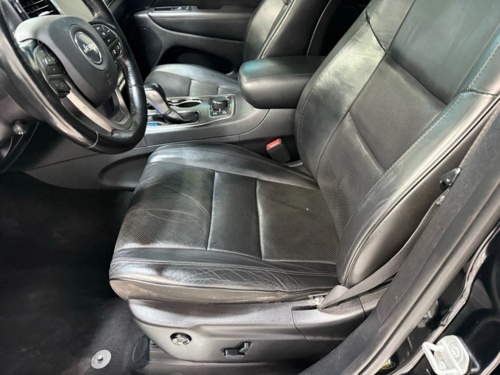 2020 Jeep Grand Cherokee Image 25