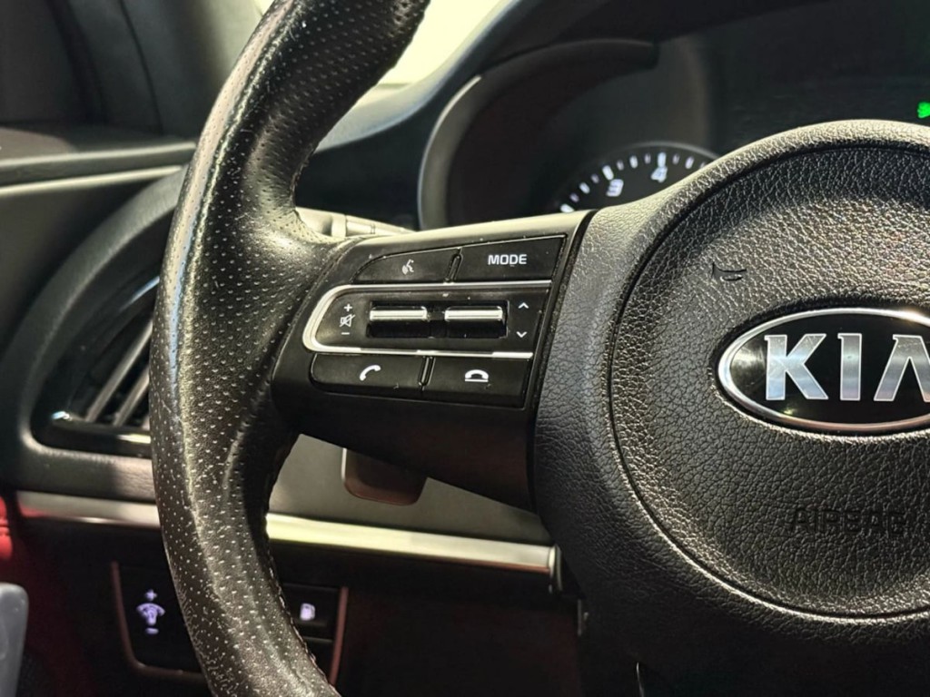 2020 Kia Stinger Image 16