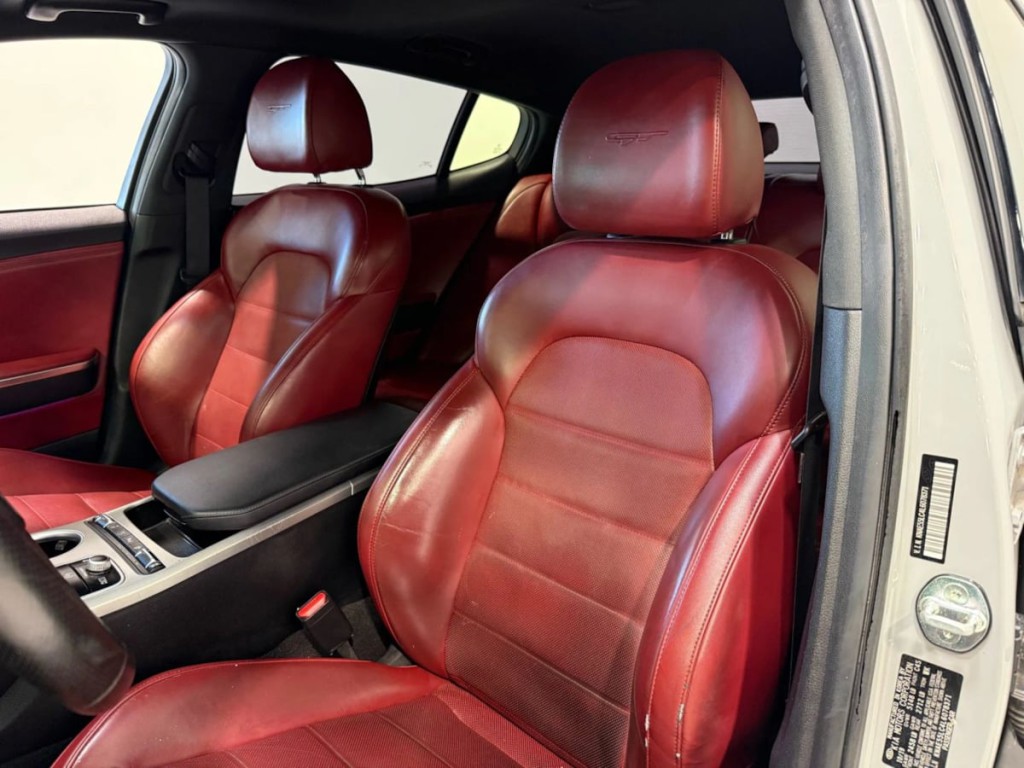 2020 Kia Stinger Image 23