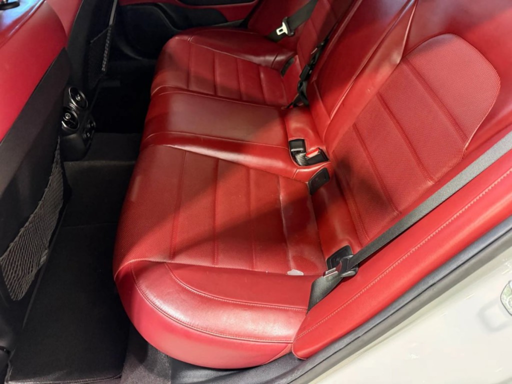 2020 Kia Stinger Image 26