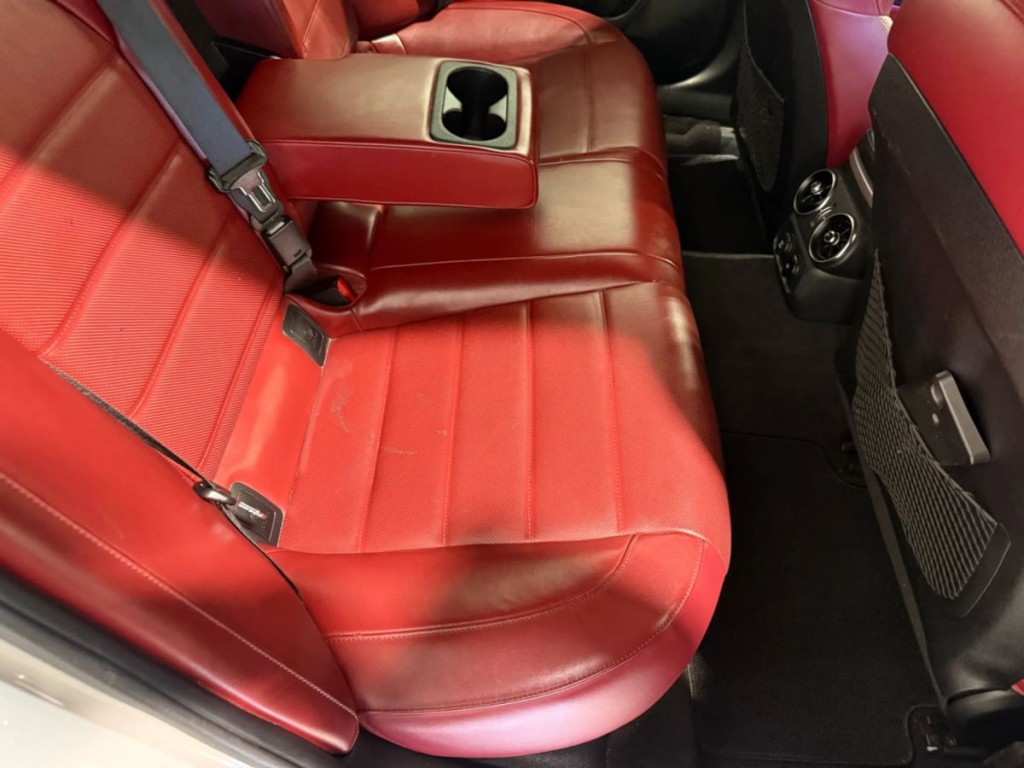 2020 Kia Stinger Image 31
