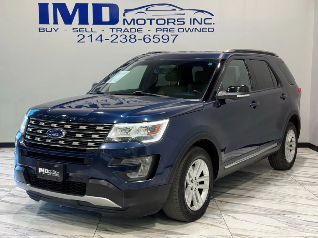 2016 Ford Explorer Image 1