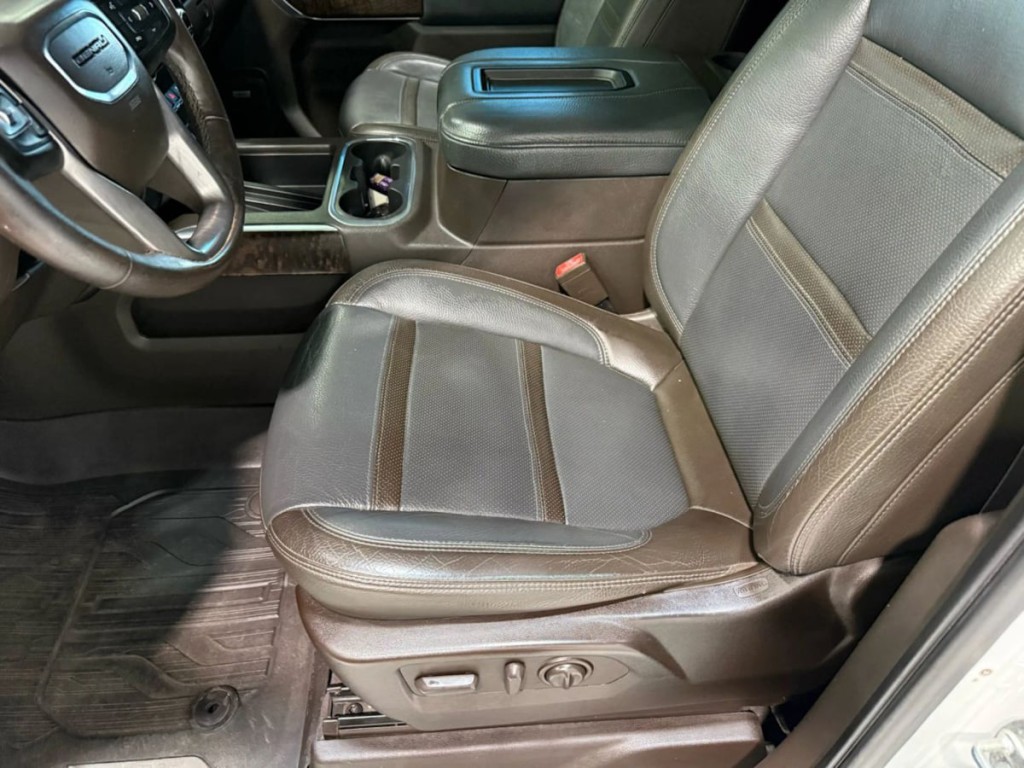 2020 GMC Sierra 1500 Image 25
