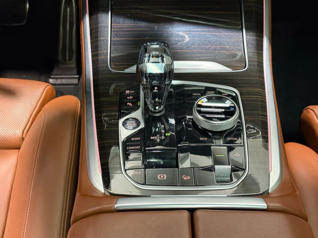 2021 BMW X5 Image 21